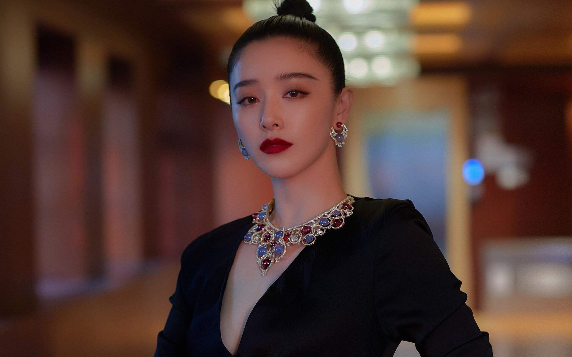 《青少年电竞赛事：培养未来职业选手的摇篮》，全国青少年电竞挑战赛