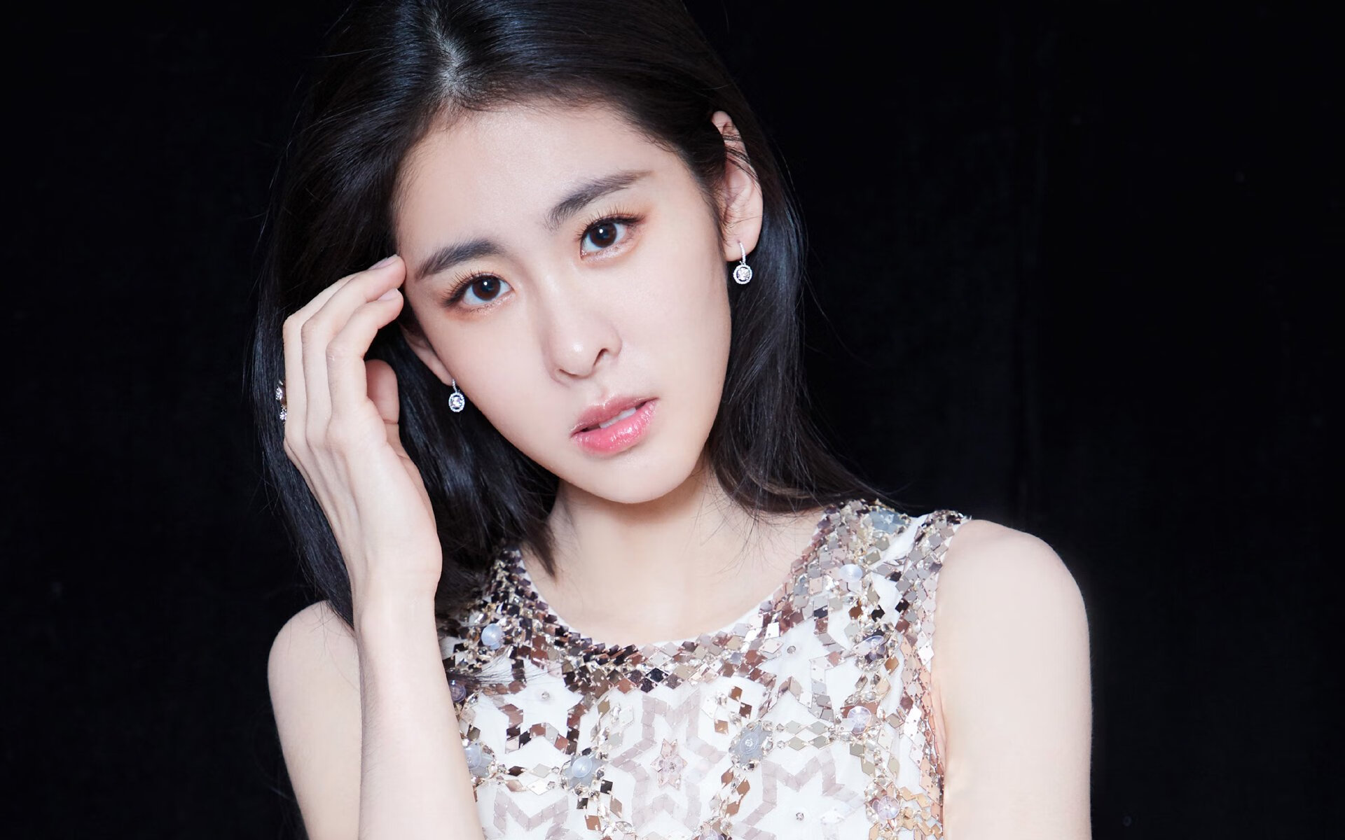 国家女篮选拔机制透明化吸引更多关注,国家女篮球队员名单