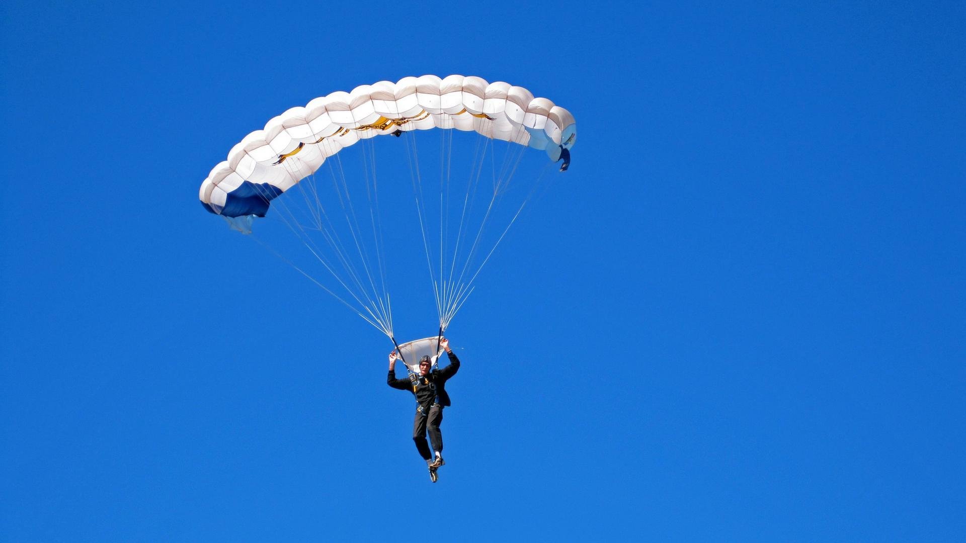 现场直播：观众全程零死角体验精彩瞬间